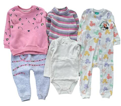 Набір одягу для дівчинки (86 розмір)