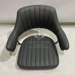 Стульчик мастера Jef на диске