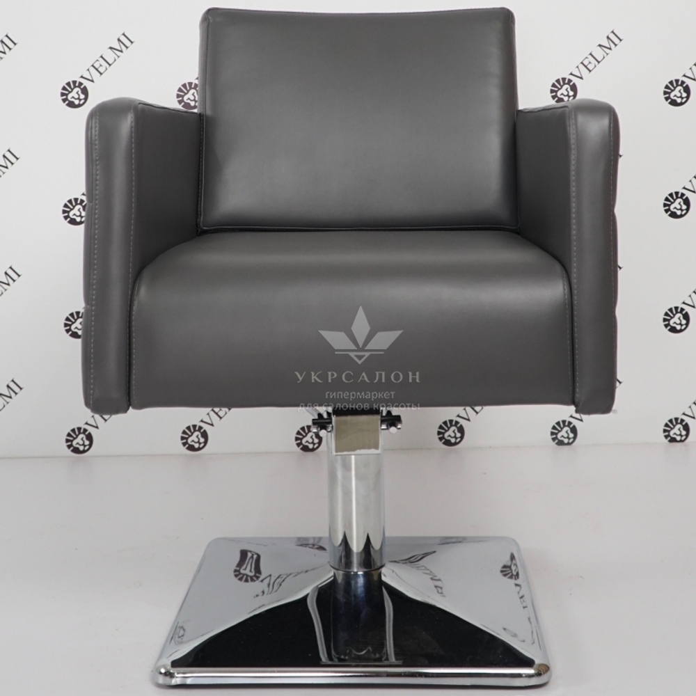 Кресло парикмахерское Dioni