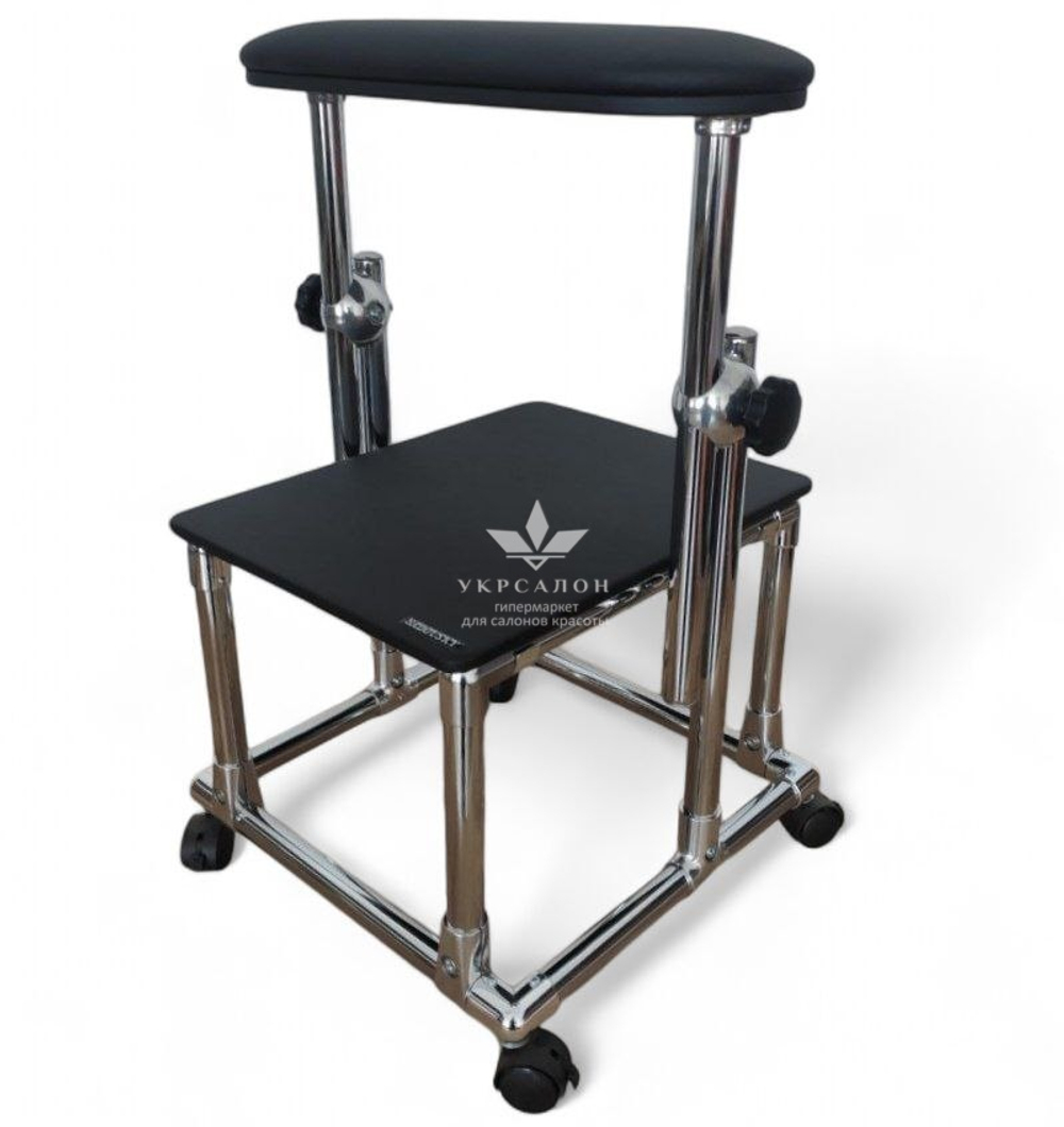Подставка для педикюра Tertio 6 на колесах