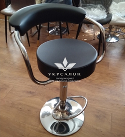 Стільчик для візажу Marsel