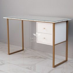 Маникюрный стол Marsel