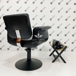Парикмахерское кресло Diva Loft
