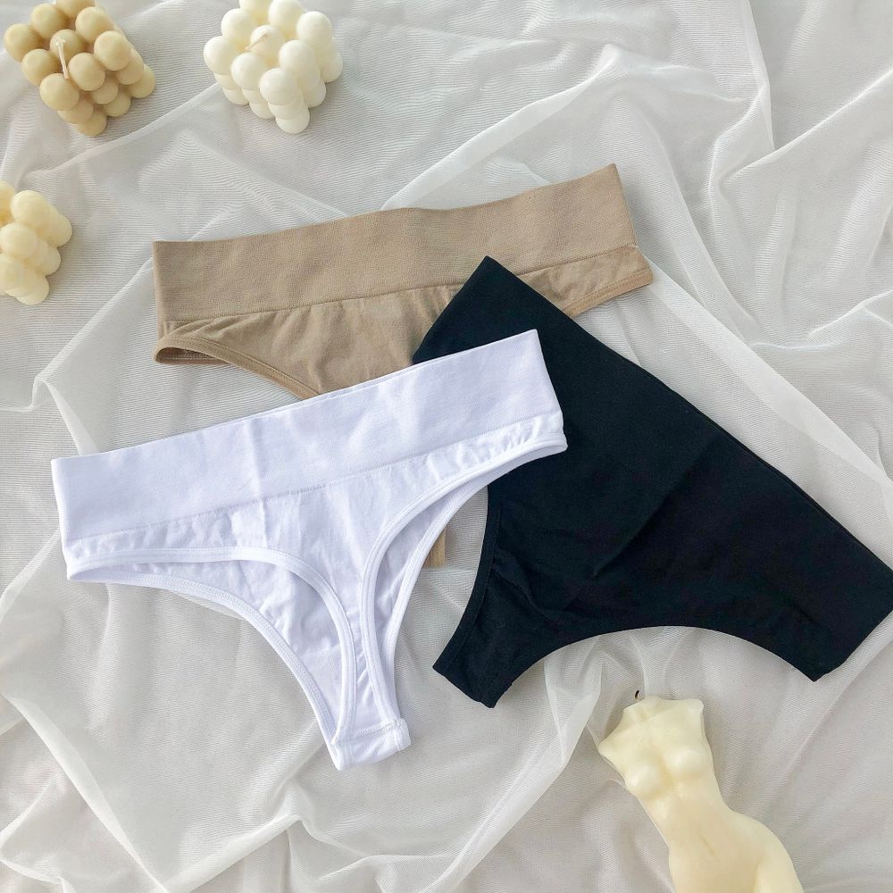 Стрінги високої посадки на широкій резинці