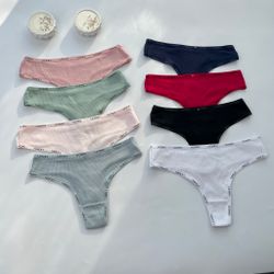 Стрінги з написами