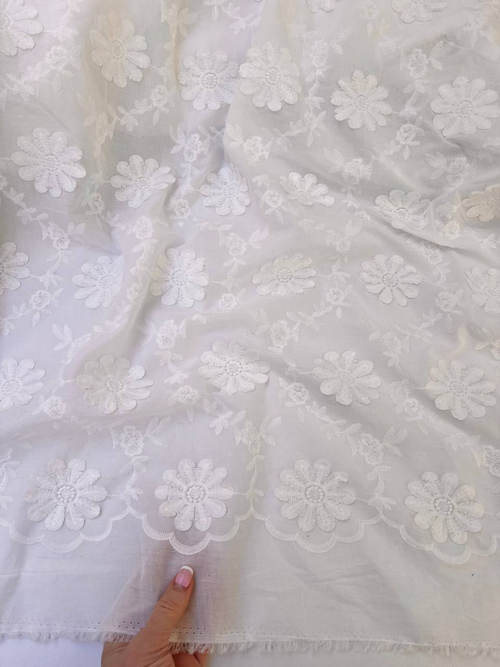 Батист вишивка