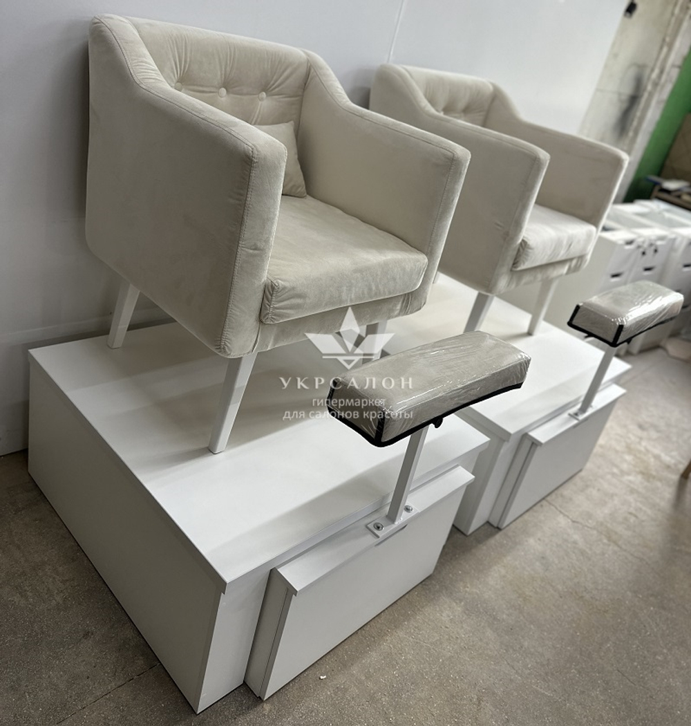 Подиум Mark для педикюрного кресла Pod-06