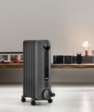 Обігрівач Delonghi TRRS 0715 EG