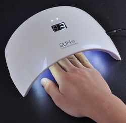 Лампа для манікюру LED + UV Sun 9s, 24Вт