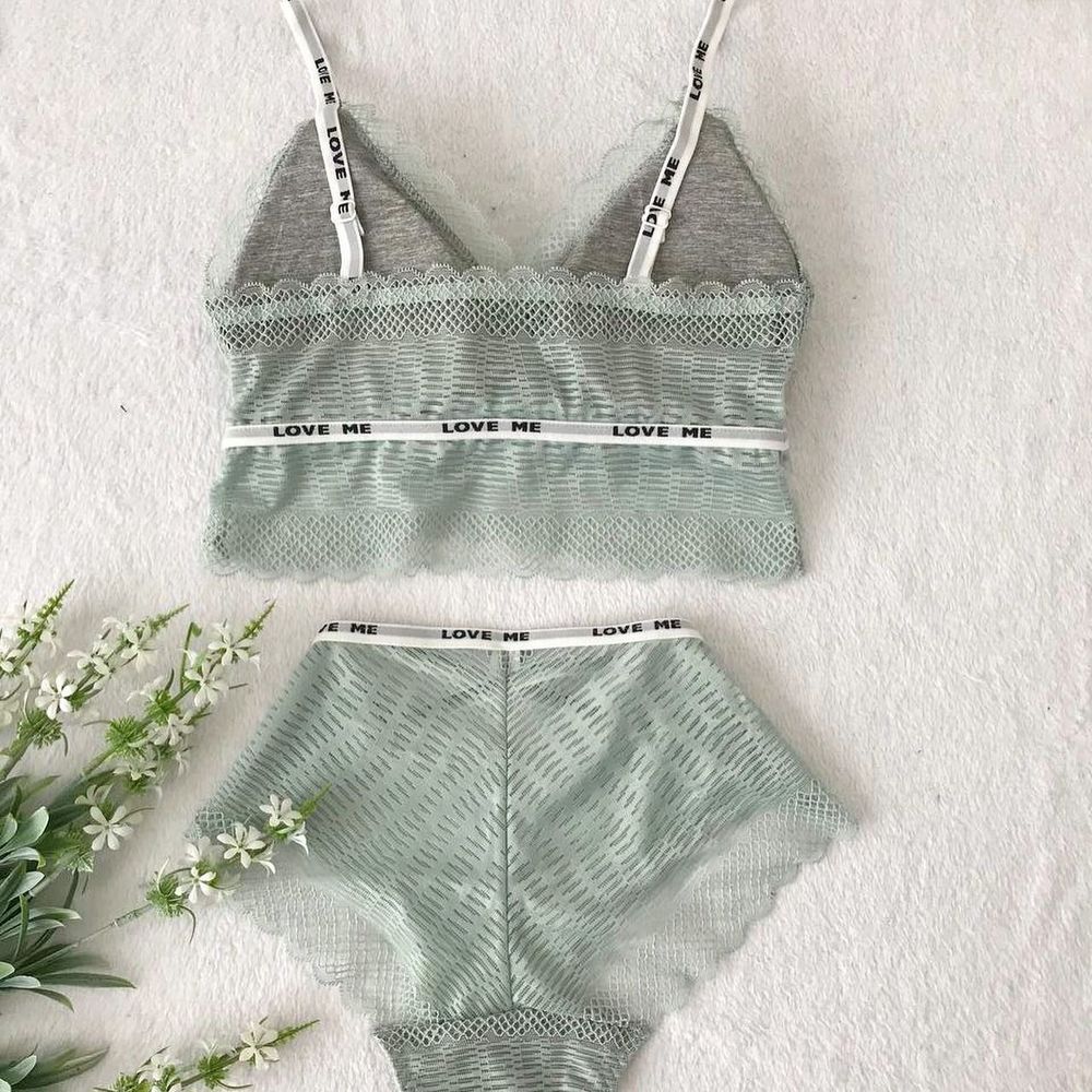 Ажурный комплект