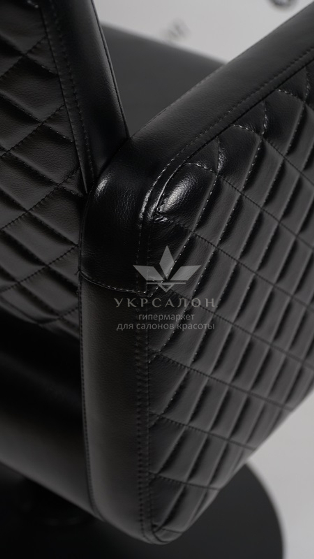 Перукарське крісло Polo Lux