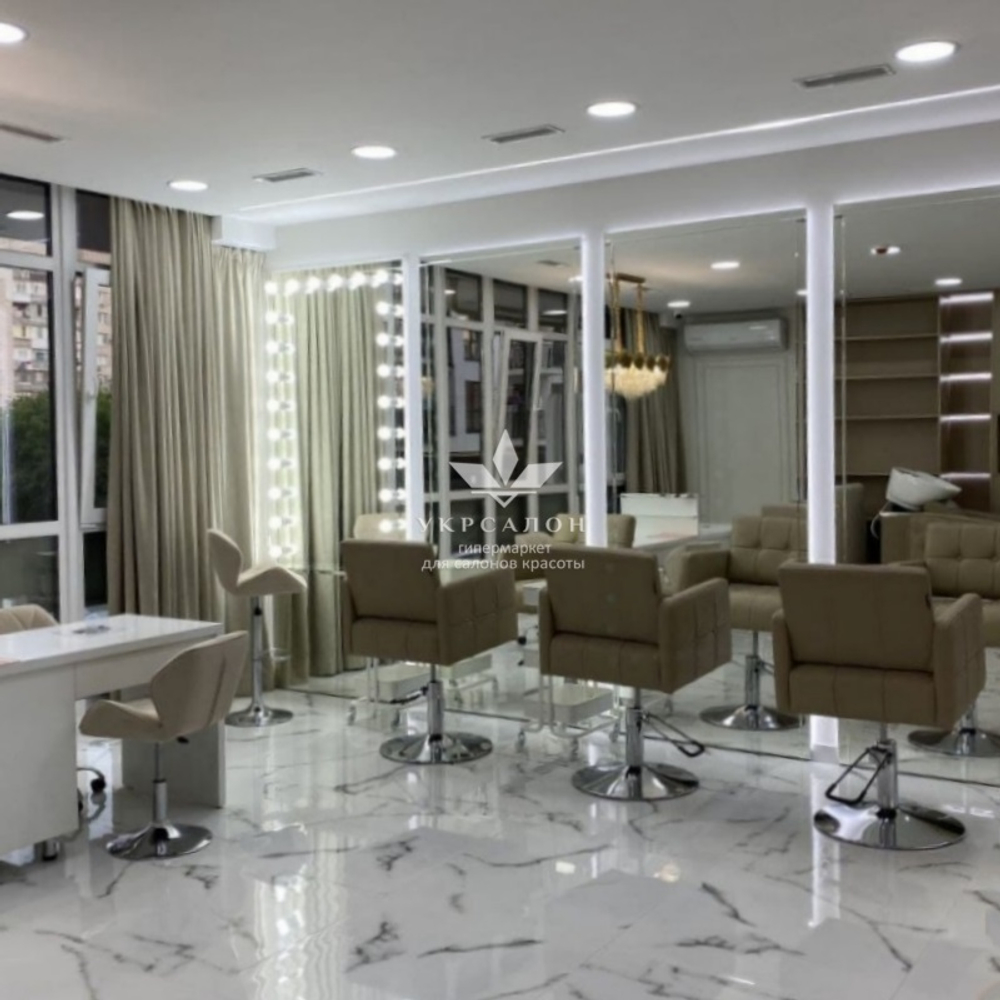 Парикмахерское кресло Primo