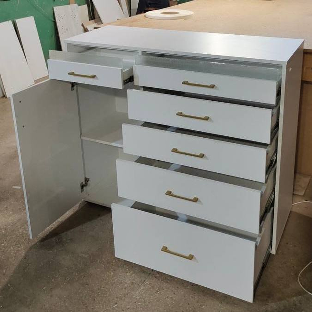 Тумба Mika с ультрафиолетовой лампой