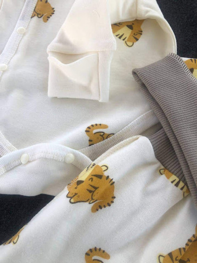 Комплект 3в1: боді з довгим рукавом, повзунки, шапочка "Принт", інтерлок ТМ "Happy ToT"