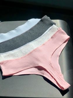 Стріни в рубчик