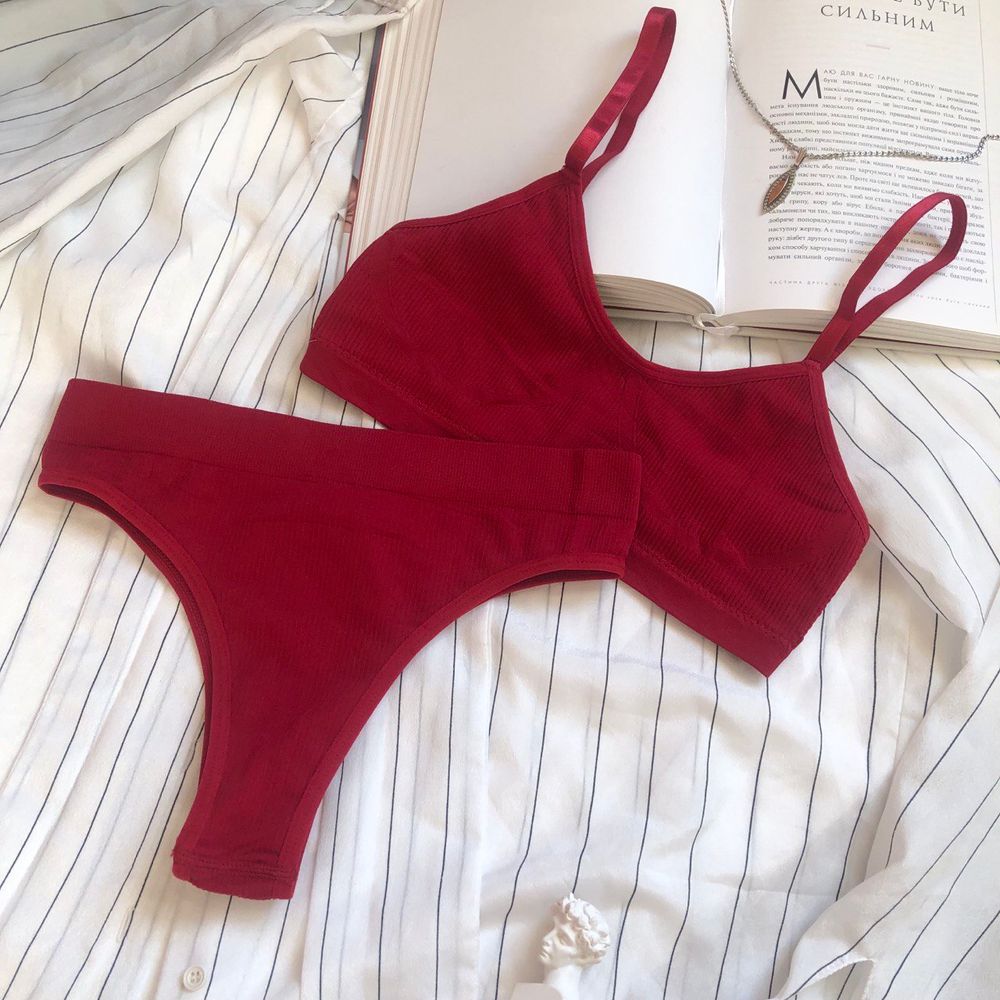 Комплект білизни в рубчик