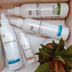 Гель очищающий серии Cleansing, Гельтек