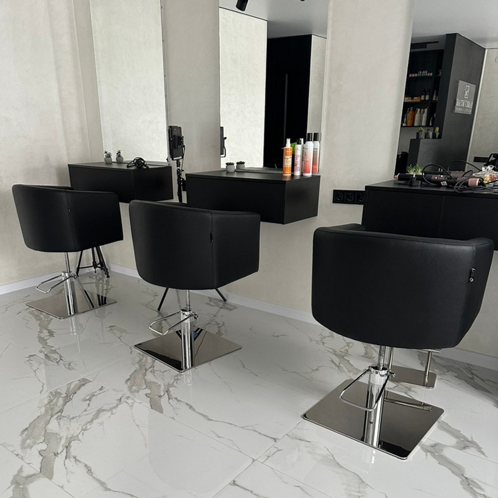 Перукарське крісло Bonita