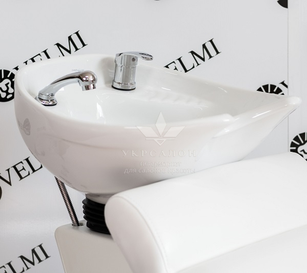 Смеситель для парикмахерской мойки