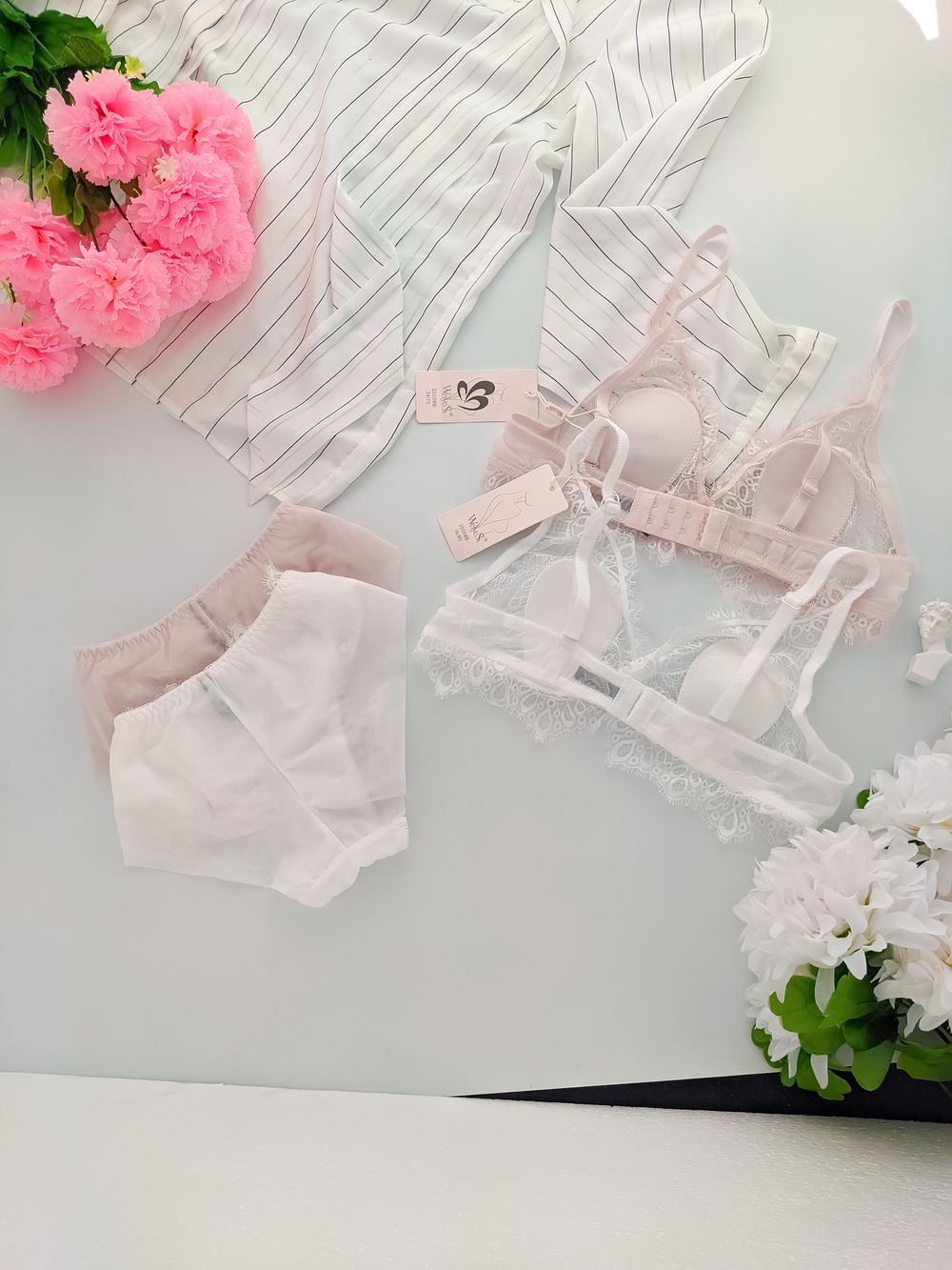 Ажурный комплект