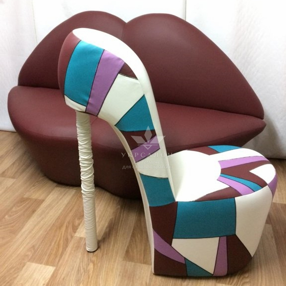 крісло Louboutin