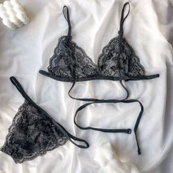 Ажурний комплект