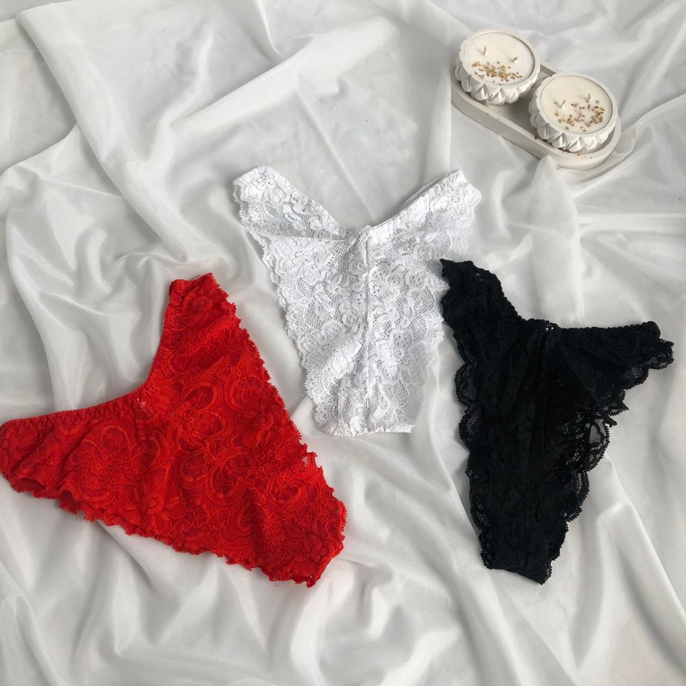 Американки на вузьку талію