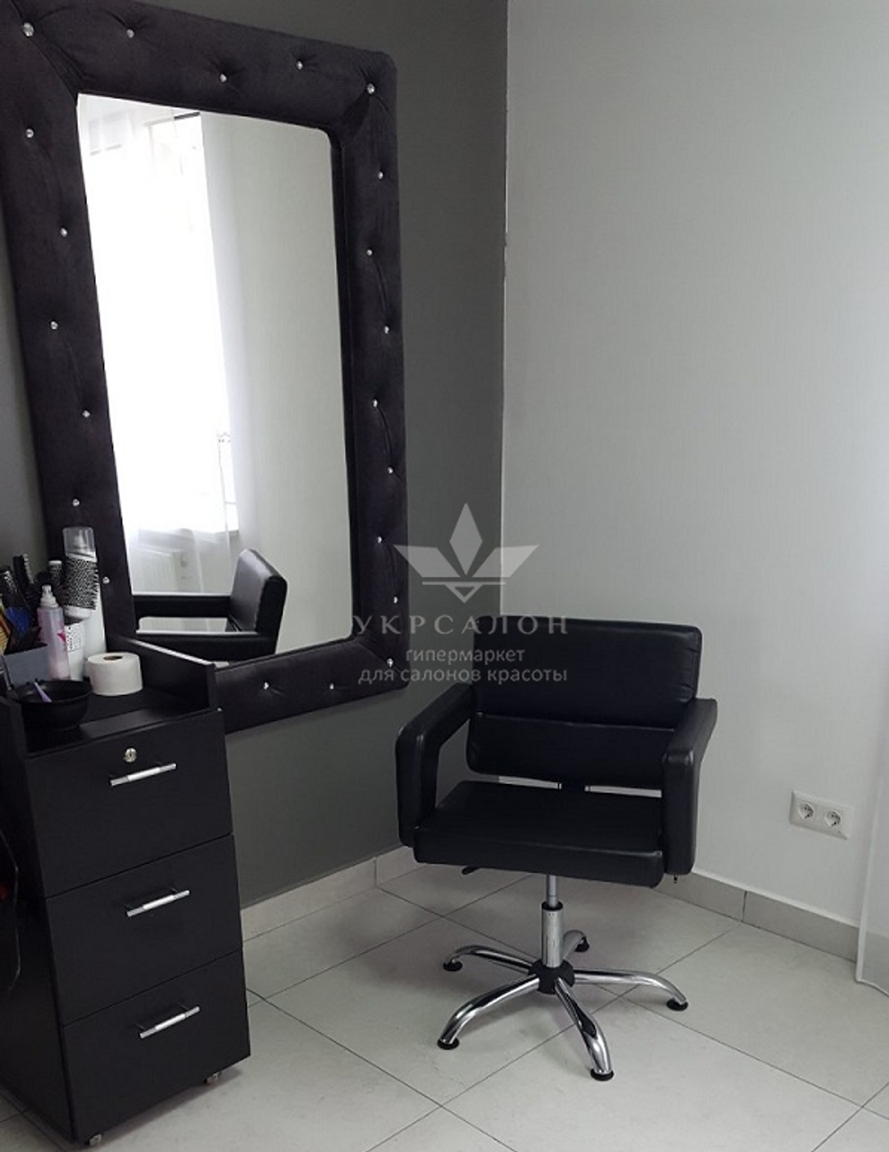 Парикмахерское кресло Flamingo