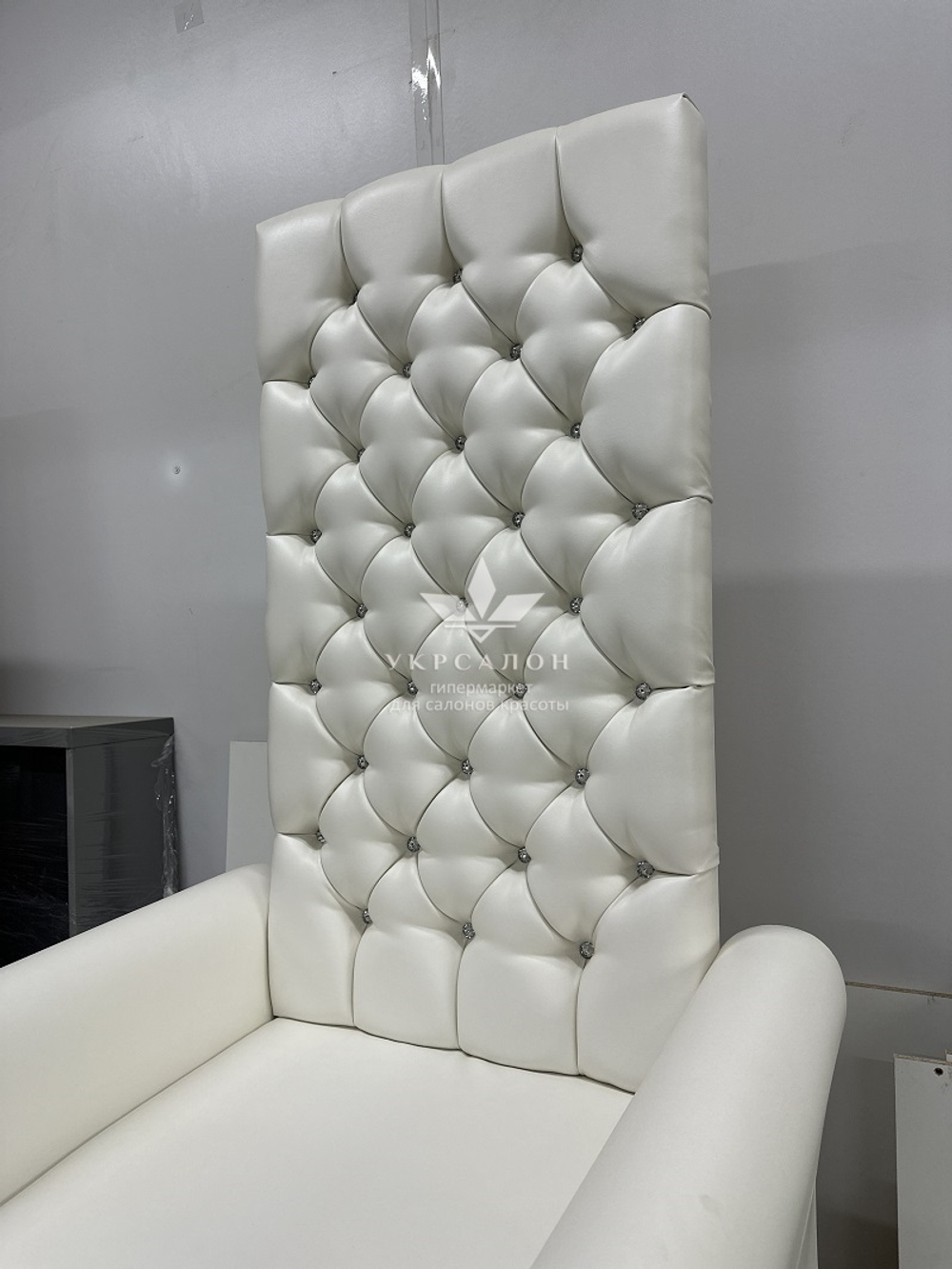 Педикюрне крісло KP-02