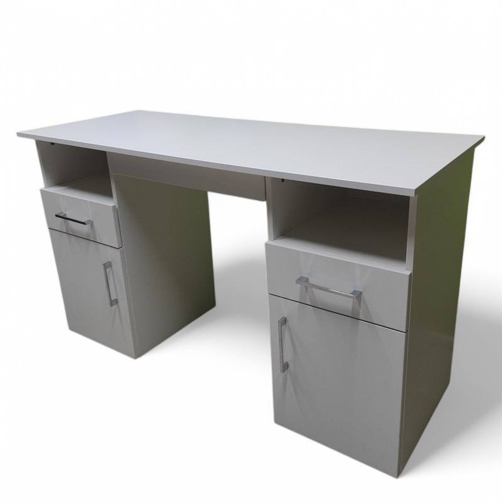 Манікюрний стіл Tertio Nail