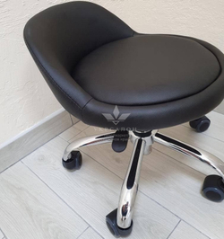 Стільчик майстра 148