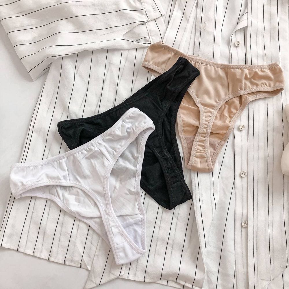 Стринги высокой посадки