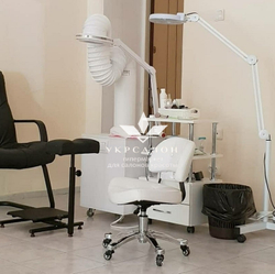 Стульчик мастера педикюра Comfort