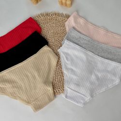 Сліпи в рубчик з мініатюрним малюнком