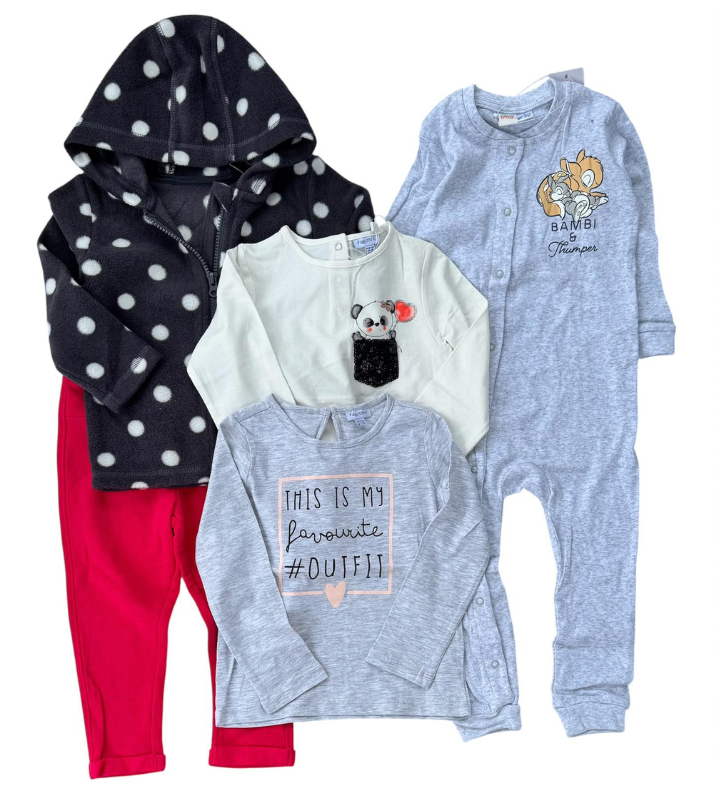 Набір одягу для дівчинки (92 розмір)