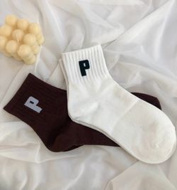 Шкарпетки з літерою Р високі