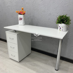 Маникюрный стол Lux