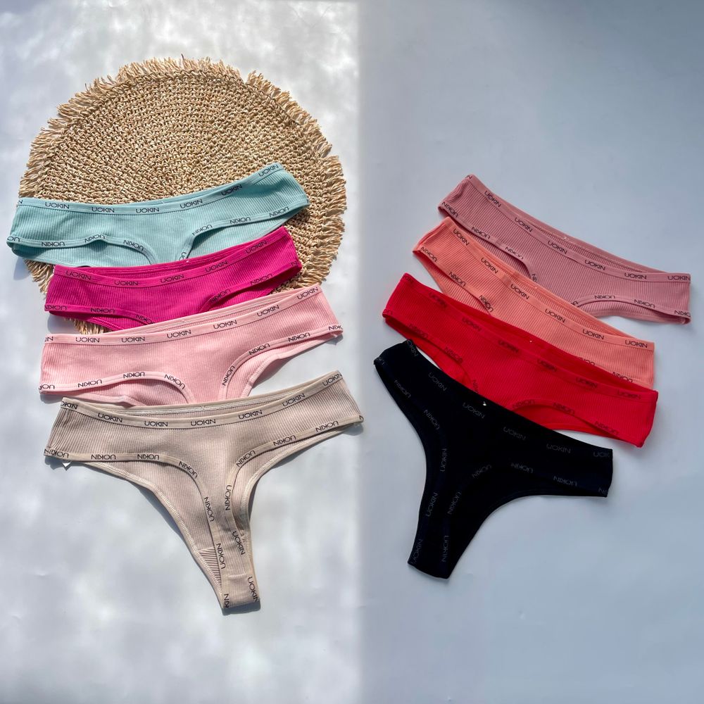 Стрінги в рубчик з написами по окантовці