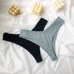 Стрінги в рубчик