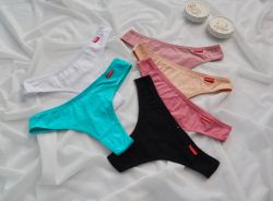 Класичні стрінги