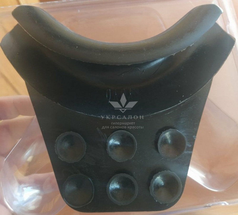 Захисний підголовник з присосками для перукарської мийки