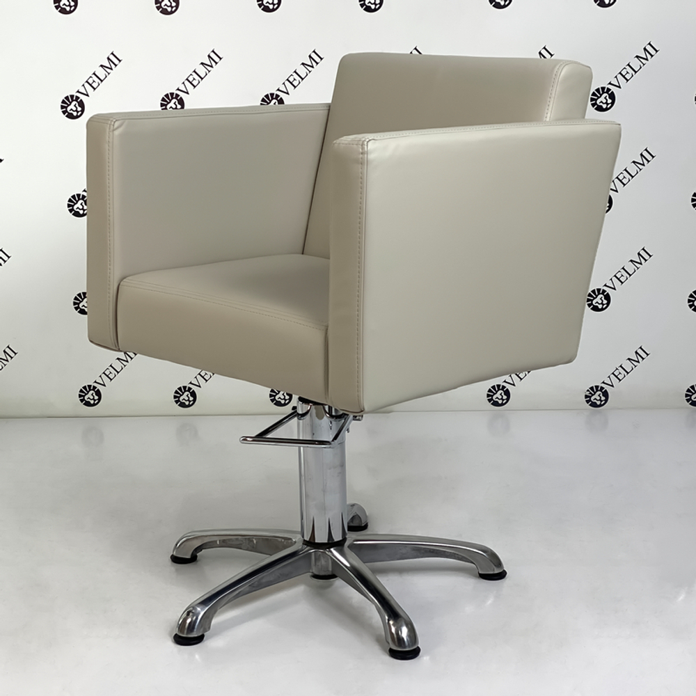 Кресло клиента Quadro