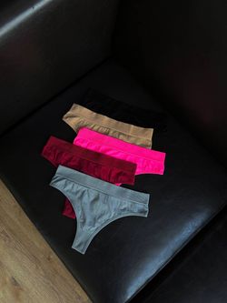 Базові стрінги із широкою резинкою