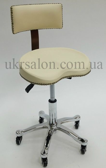 Стільчик майстра 647