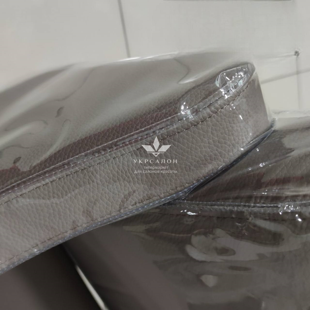 Захисний чохол для перукарського крісла Sorento