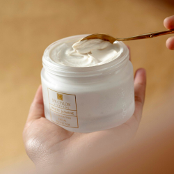 Маска для сухой кожи лица Белый жасмин