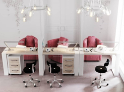 Манікюрний стіл Valio 2