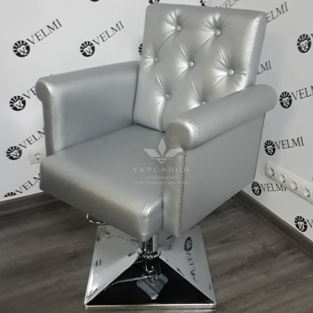 Перукарське крісло Menson