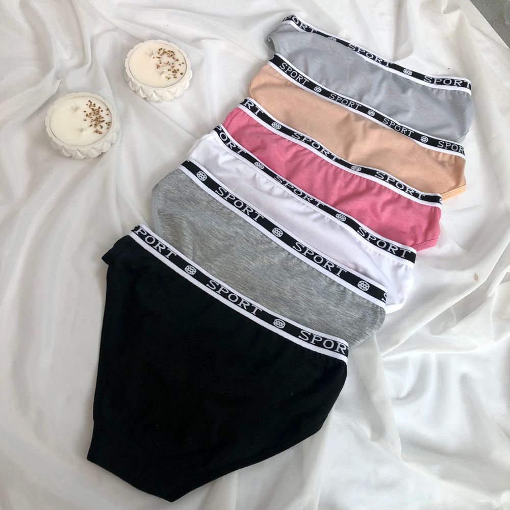 Сліпи з написом "Sport" на резинці