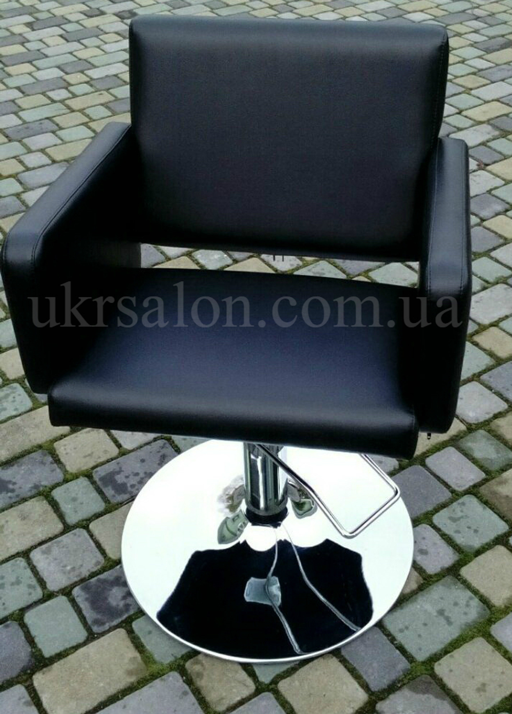 Парикмахерское кресло Amadeo